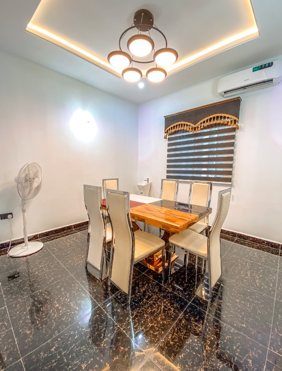 Luxury 3 bedroom fully furnished duplex, in Uyo