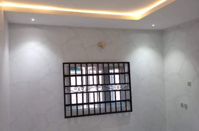 virgin 2 bedroom flat Off Nwaniba/four lanes by water fountain Uyo
