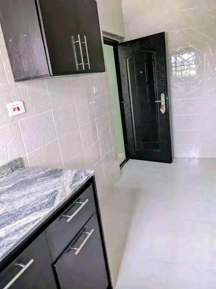 Self-contained for rent at ifa big junction, Oron Rd. Uyo